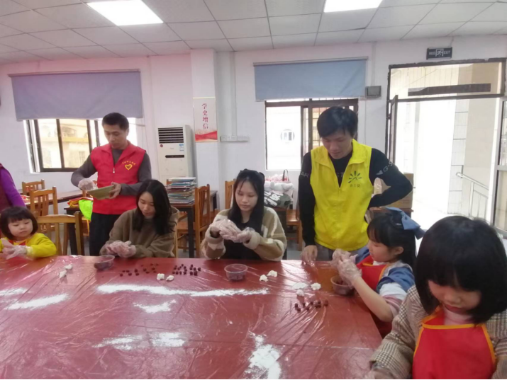 阜沙鎮(zhèn)禁毒信息〔2023〕第27期--“元宵共團(tuán)圓，拒毒享平安”-阜沙鎮(zhèn)開展2023年元宵節(jié)湯圓制作